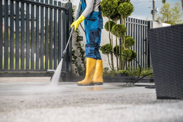 Best Pool Deck Cleaning  in Fremont, CA